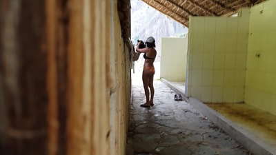 Camera de spionaj a unui coleg de universitate spaniol